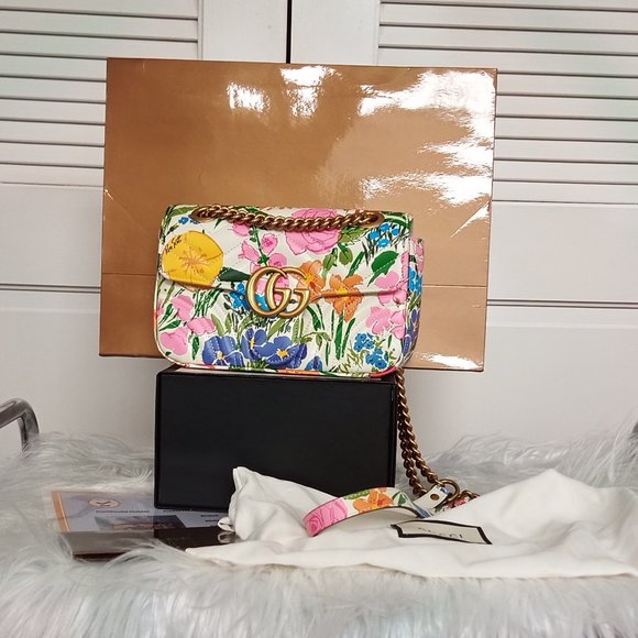 Gucci Handbags - AMAZING & SO CLEAN! Limited Edition Gucci x Ken Scott Mini GG Marmont Crossbody